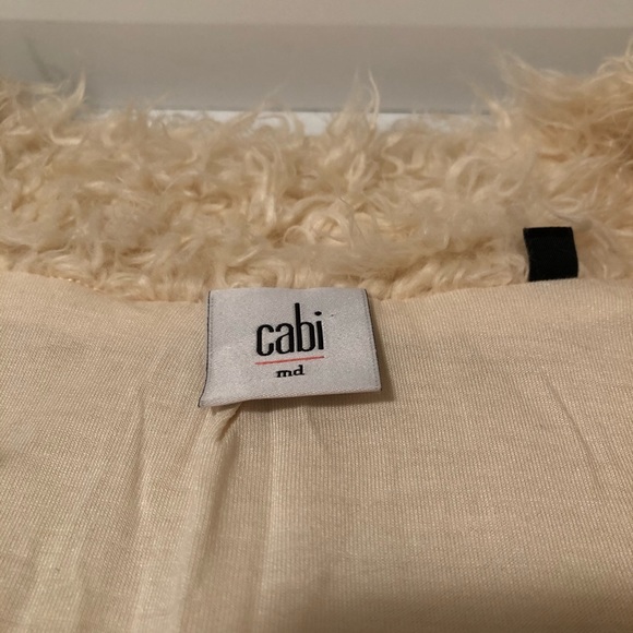 Cabi 3024 shaggy Sherpa Teddy ivory faux fur jacket. Size M - Picture 5 of 7